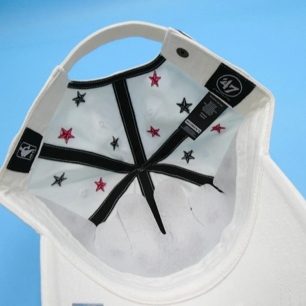 '47 Brand Chicago Bulls Hat Womens Adjustable‎ Clean Up White Star Embroidered
